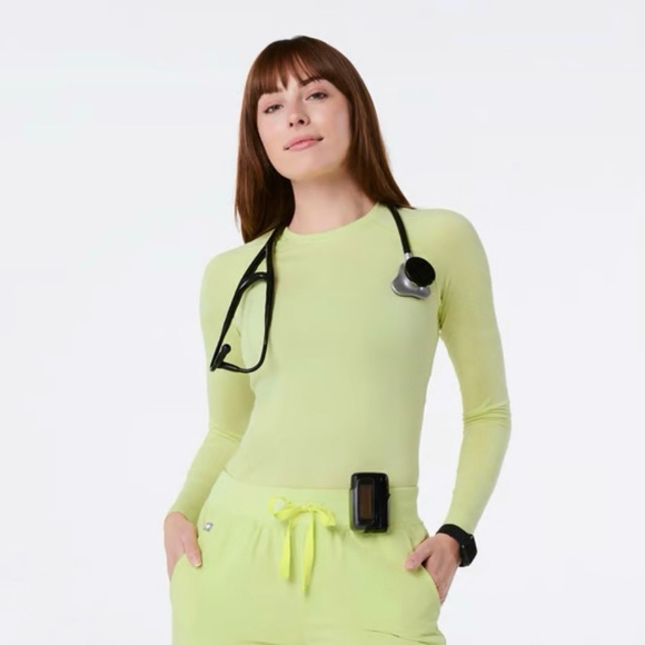 Figs Salta Seamless Longsleeve Underscrub Performance Top Limited Edition XS - Picture 1 of 11